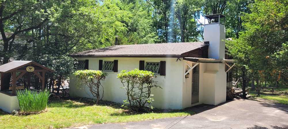 Featured Listing Photo, click to view listing